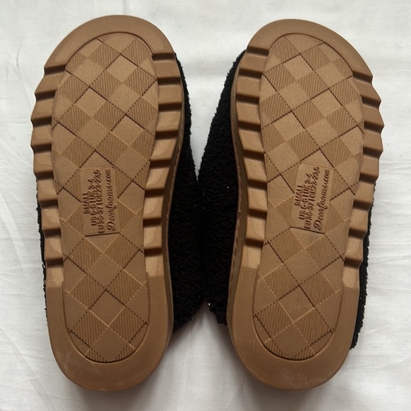 ⭐️dluxe by Dearfoams Women's Maci Slippers⭐️ - Picture 3 of 3